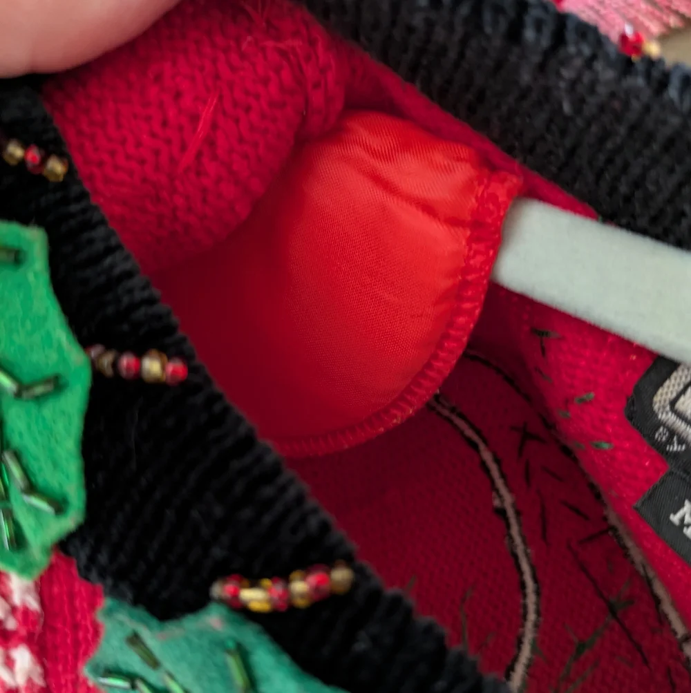 Vintage Berek Womens Red Christmas Sweater M Snowman Beaded Sequin Statement M - Picture 8 of 11